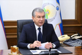Президент Узбекистана ко дню Конституции помиловал свыше 300 заключенных
