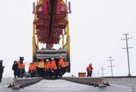 Казахстан начал строительство новой железной дороги в Китай
