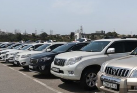 В Азербайджане будет проведен аукцион по продаже государственных автомобилей
