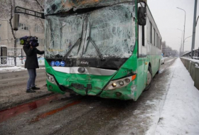 В Алматы в столкновении трех автобусов пострадали 17 человек -ФОТО -ВИДЕО