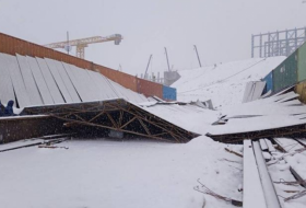 В Узбекистане из-за обрушения навеса на фабрике погибли трое рабочих
