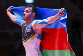 Азербайджанские борцы завоевали три медали на чемпионате Европы