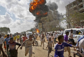 СМИ: Мощный взрыв прогремел в столице Сомали
