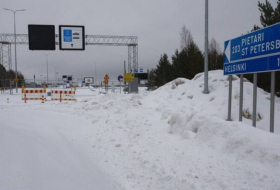 Власти Финляндии хотят ускорить строительство заграждения на границе с РФ
