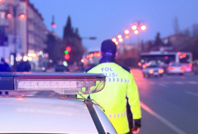 Дорожная полиция Баку на фоне непогоды призывает участников движения к бдительности
