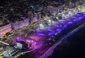 На бесплатный концерт Мадонны в Рио-де-Жанейро собрались 1,6 млн человек
