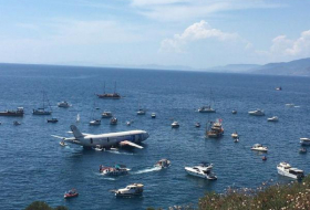 В Турции затопили самолет для привлечения туристов - ФОТО