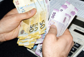 В азербайджанском вузе повышена заработная плата