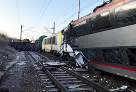 Число пострадавших при столкновении поездов в США достигло 116 - ОБНОВЛЕНО