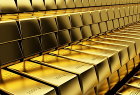 Цена золота понизилась на 16 долларов