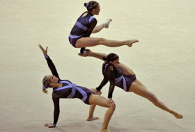 В Баку стартовал Чемпионат по акробатической гимнастике