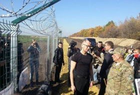 Украина строит на границе с Россией "нерушимую стену"