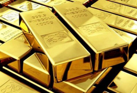 Золото на мировом рынке подешевело 