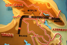 Работы по железной дороге Баку-Тбилиси-Карс могут завершиться до осени