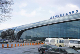 Почти все рейсы на вылет задержаны в аэропорту Москвы