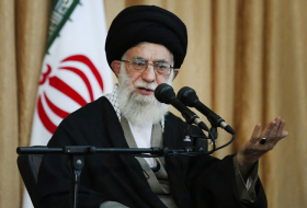 Аятолла Хаменеи раскритиковал экономическую ситуацию в Иране