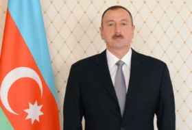 Ильхам Алиев поздравил президента Кыргызстана