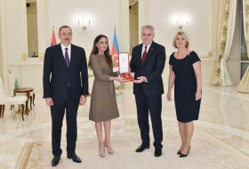 Мехрибан Алиева удостоена Сретенского ордена Сербской Республики - ФОТО