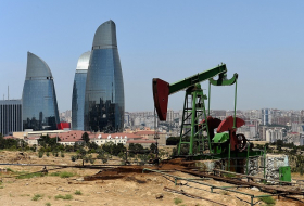 Цена на азербайджанскую нефть превысила 56$