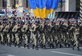 НАТО проведет военный парад в Киеве