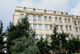 В центре Баку сносят известный отель – ФОТО