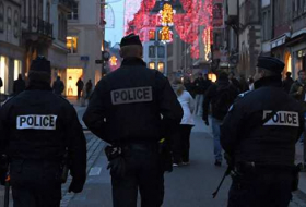 В ходе протестов противников Ле Пен пострадали 13 полицейских