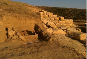 Армяне ведут незаконные археологические раскопки -ВИДЕОНОВОСТЬ