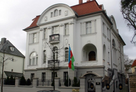 В посольстве Азербайджана в Германии проводится голосование в связи референдумом