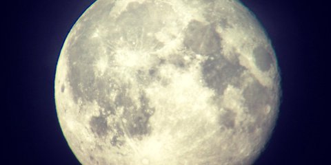 Древняя Луна была похожа на Землю
