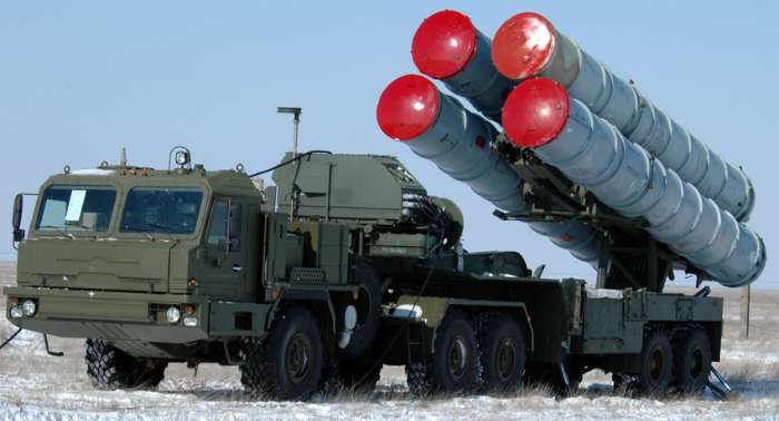 Российские  С-400 оснащают ракетами, способными уничтожать цели в ближнем космосе