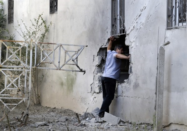 В турецком Килисе близ сирийской границы снаряд попал в школу
