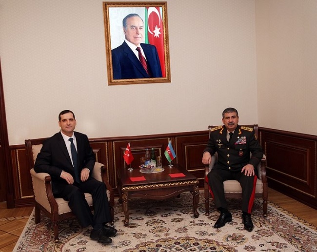 Закир Гасанов встретился с послом Турции