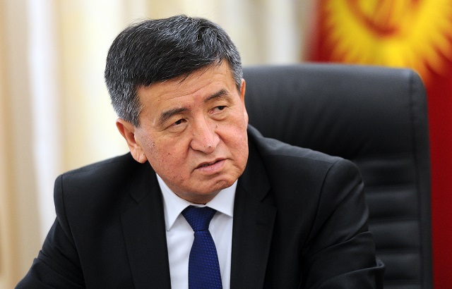 На место крушения грузового самолета прибыл премьер Кыргызстана