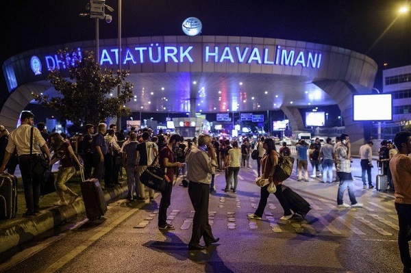 Два участника теракта в стамбульском аэропорту - граждане РФ