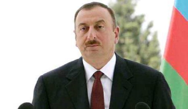 Президент на открытии нового парка в Хатаинском районе Баку