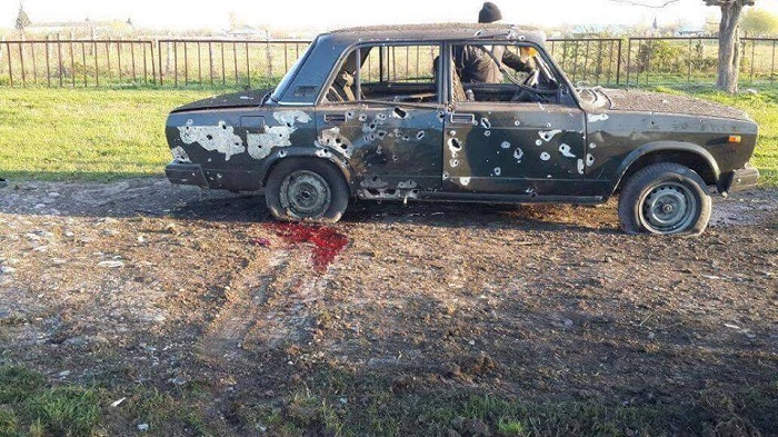 Армяне обстреляли автомобиль с мирными жителями  - ВИДЕО