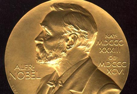 Лауреатам Нобелевской премии по экономике стали британец и фин
