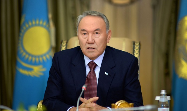 Назарбаев передал ряд своих полномочий парламенту и правительству