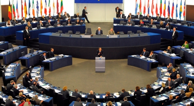 Совет ЕС одобрил введение безвизового режима с Грузией