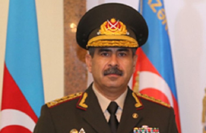 Министр обороны принял участие на поминках шехида Чингиза Гурбанова