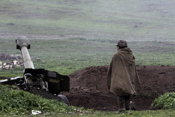 Армянские вооруженные подразделения начали учения в Агдаме