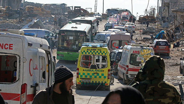 В Сирии боевики сожгли автобусы для эвакуации мирных жителей