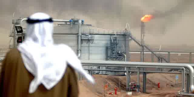Саудовская Аравия начала ценовую войну против российской нефти в ЕС
