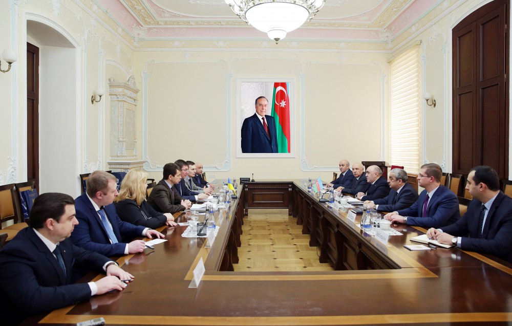 Азербайджан и Украина развивают связи в правовой сфере