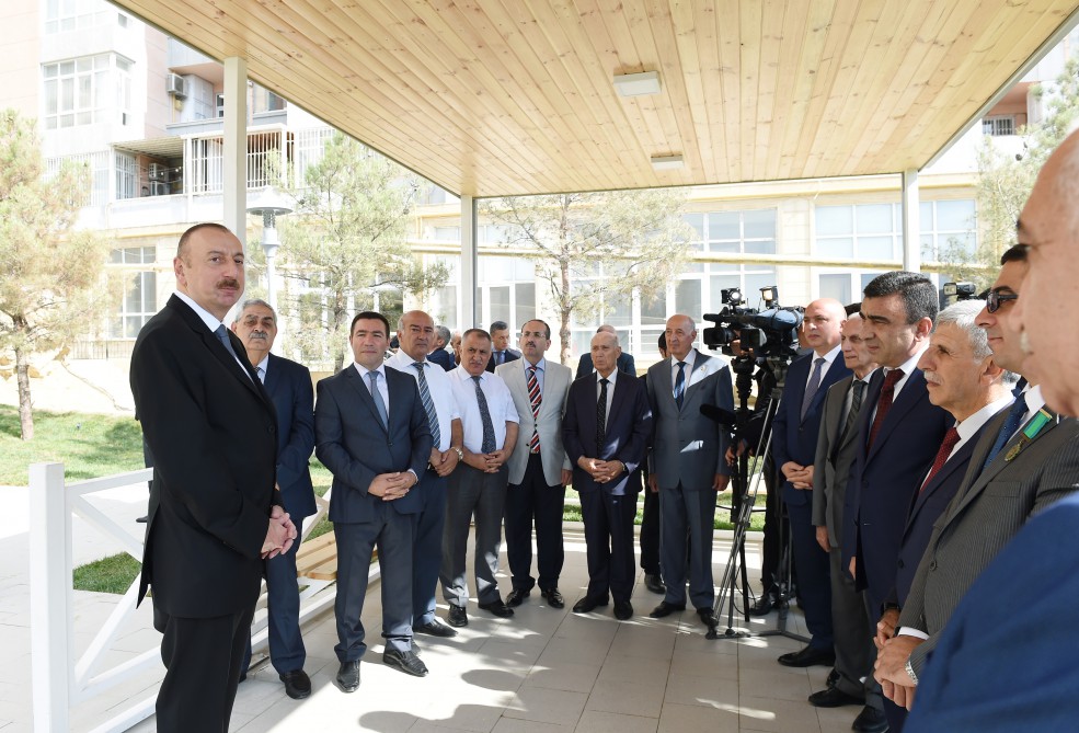 Ильхам Алиев: `Я неоднократно предупреждал чиновников`