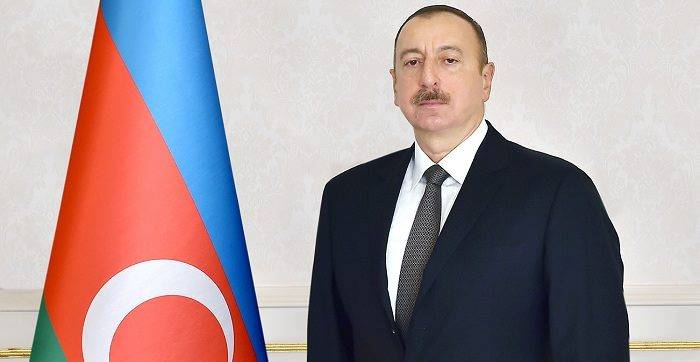 Ильхам Алиев поздравил Хасана Роухани 
