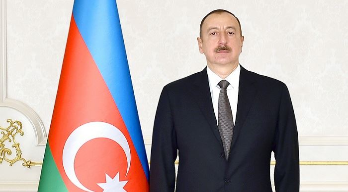 Ильхам Алиев встретился с членами бизнес-совета Движения предприятий Франции