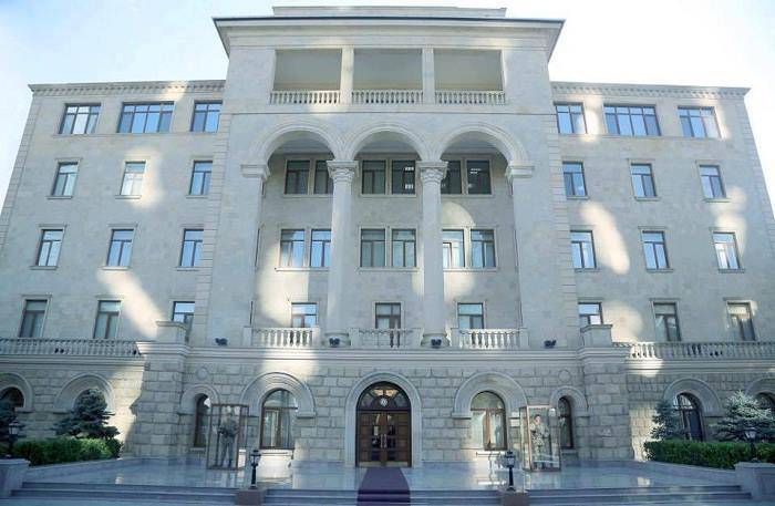 МО: Армяне подвергли обстрелу жилые объекты в различных направлениях фронта
