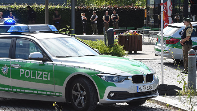 В Германии подожгли машины депутата бундестага