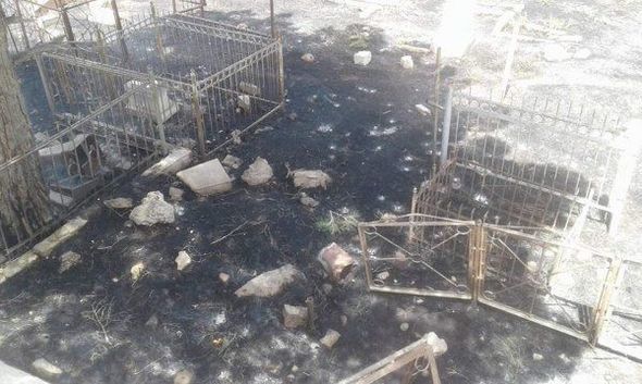 В Сумгайыте горит кладбище (ФОТО)